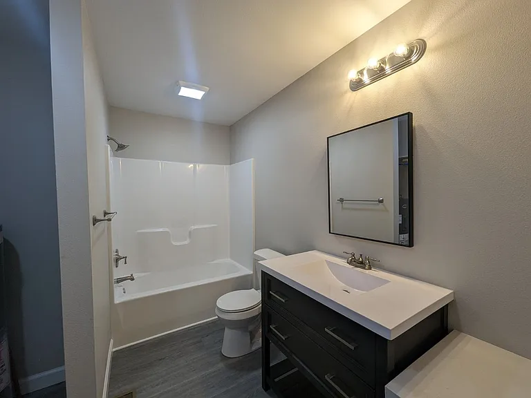 2230 Lyon St — Photo 13