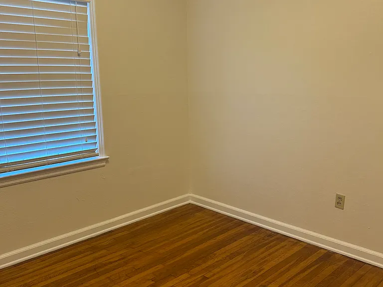 2904 Dalewood Rd — Photo 7