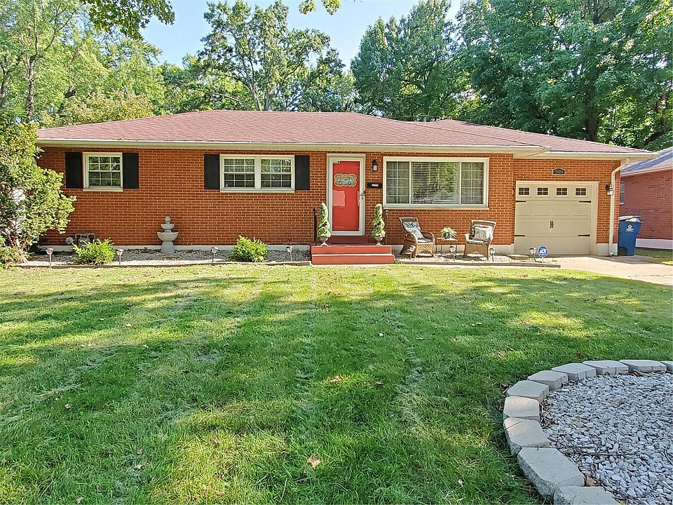 1st image of 2584 Boyle Ave