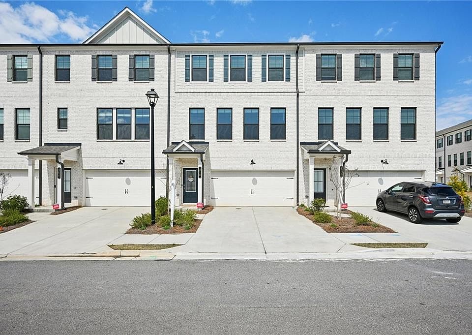 1st image of 216 Wilder Ridge Way