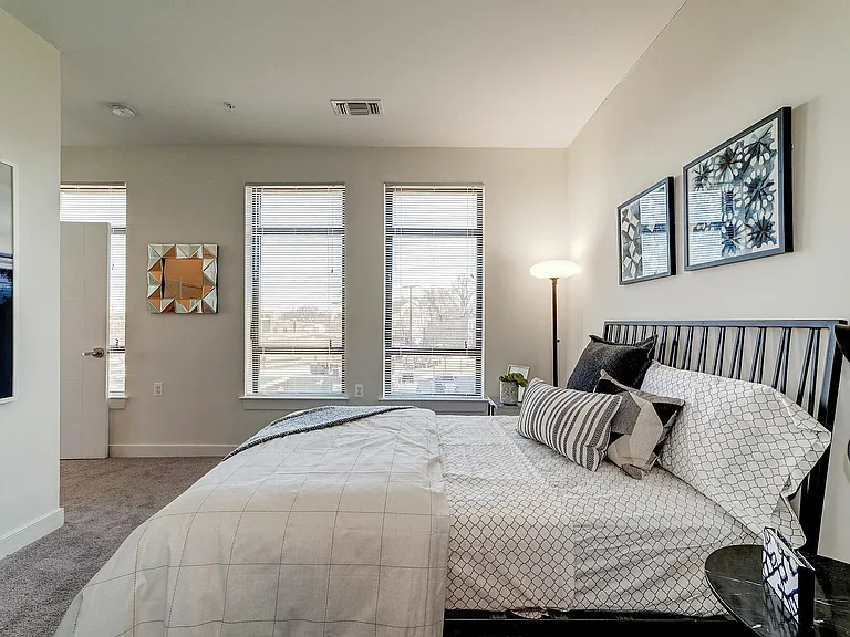 Maple View Flats — Photo 11
