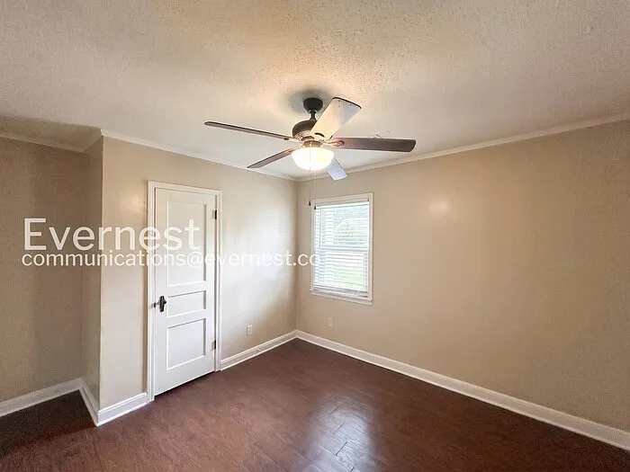 4911 Buford Ave — Photo 15