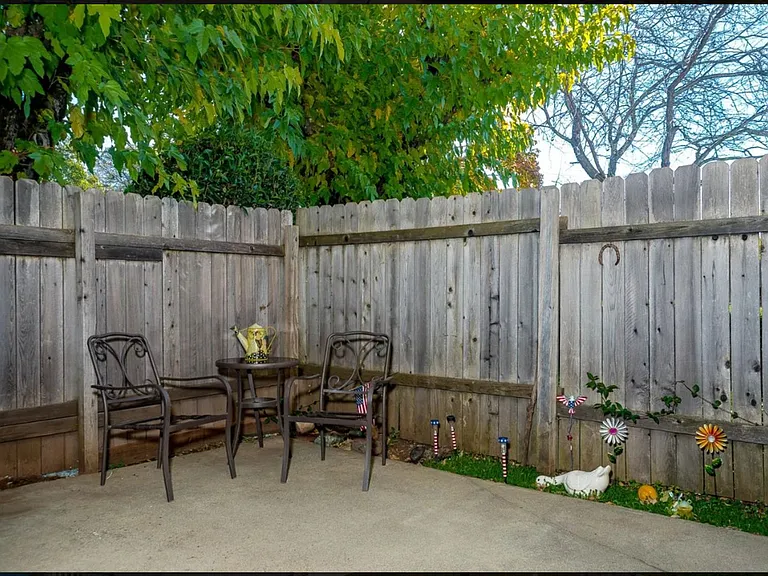 3337-3339 La Canada Dr — Photo 21