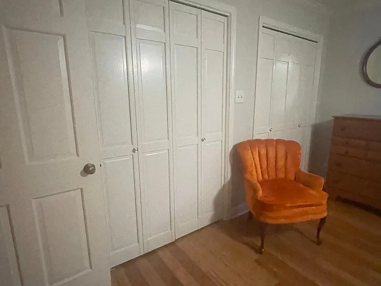 2 Closets in Master Bedroom #2