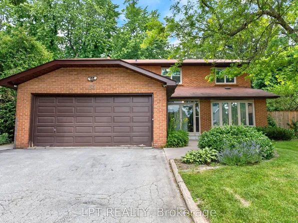 35 Kilchurn Castle Dr, Toronto, ON M1T 2W3