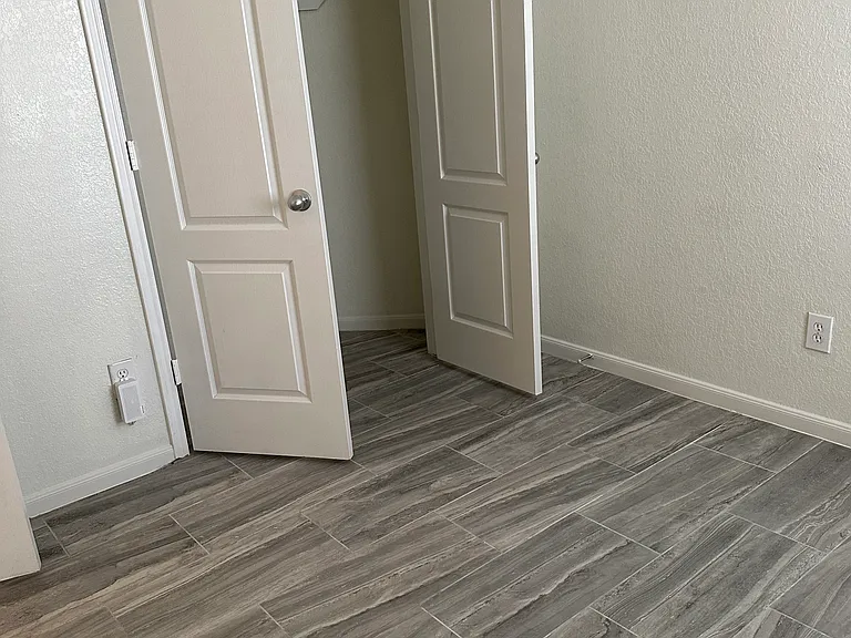 7227 Liberty Mesa Ln — Photo 12