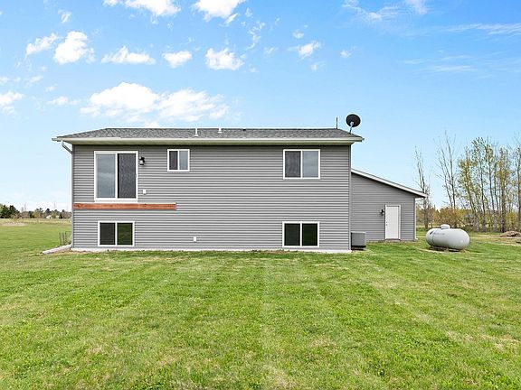 4th image of 7711 Rolling Meadows Cir