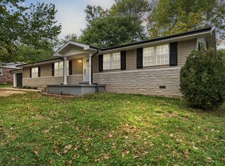 905 S 3rd Ave, Ozark, MO 65721