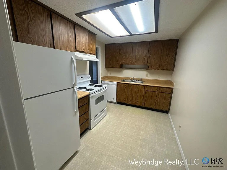 5091 Castlewood Way — Photo 6