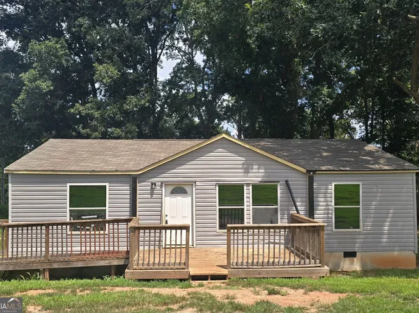 542 Nails Creek Xing, Royston, GA 30662