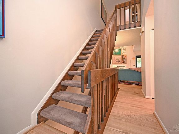 5th image of 3 Evergreen Cir