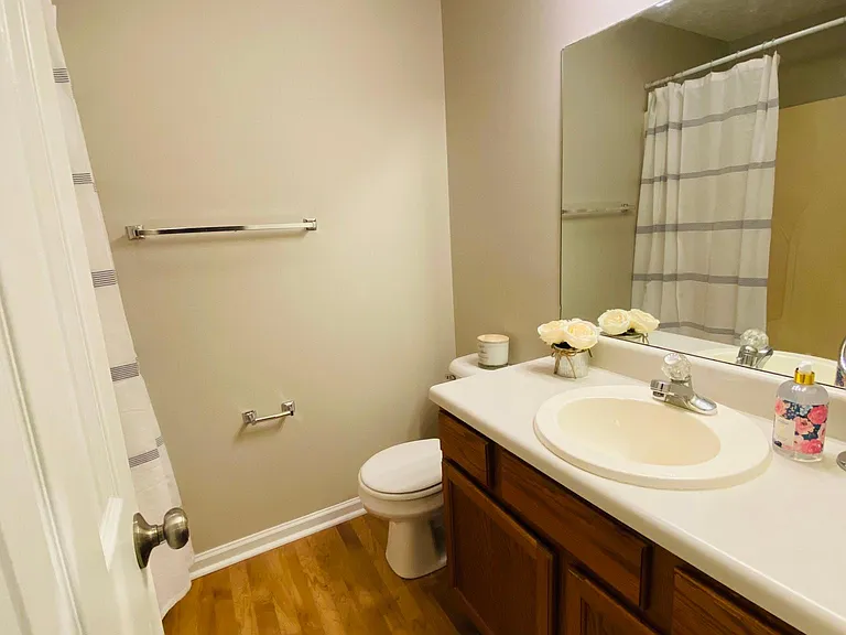 6033 Waterbury Ln — Photo 11