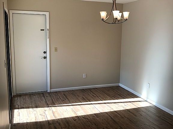 5th image of 2030 Cornell Pl