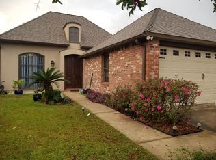 6449 Patio Ct, Gonzales, LA 70737