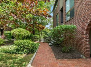 150 Bedford Rd APT D8, Chappaqua, NY 10514