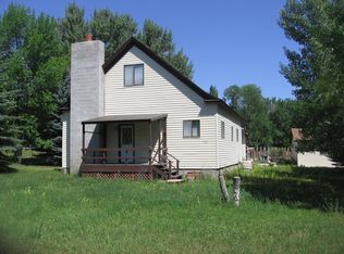 703 Big Horn Ave W, Basin, WY 82410