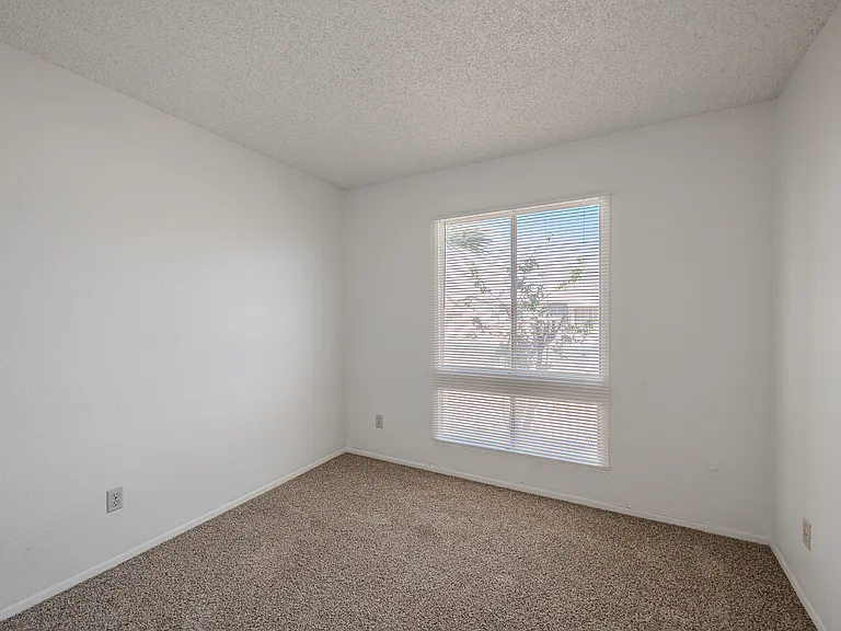 8821 W Sahuaro Dr — Photo 16