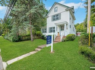 61 Jefferson Ave, Cresskill, NJ 07626