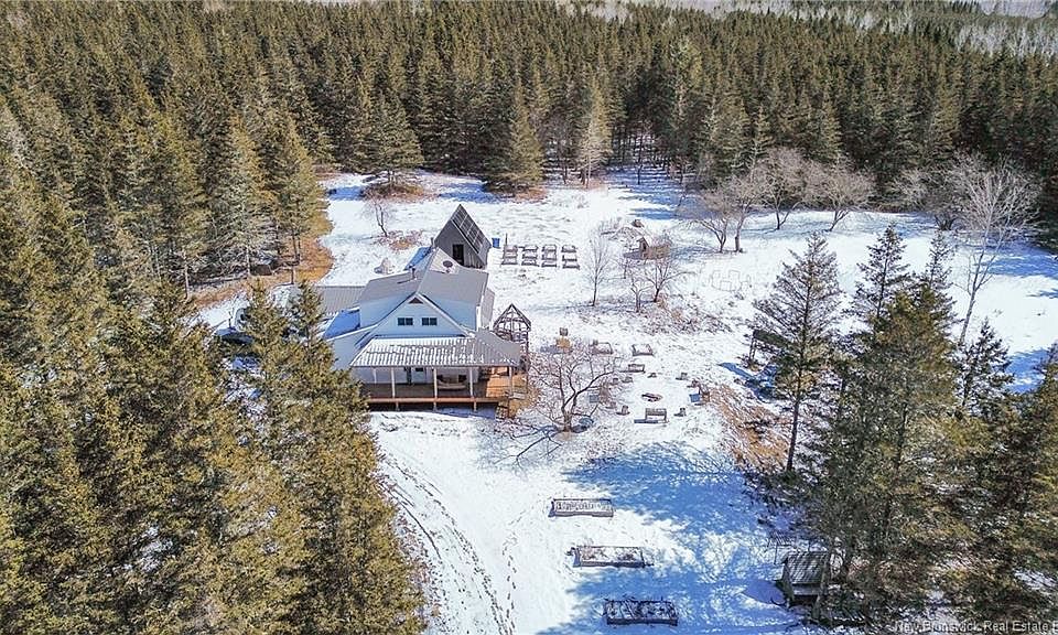 1st image of 95 S Knowlesville Rd