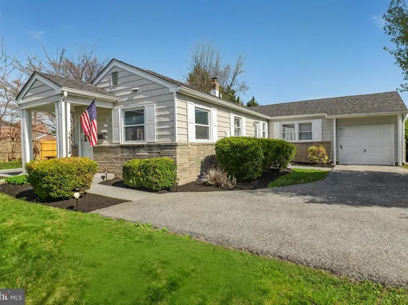 4611 Griffin Dr, Wilmington, DE 19808