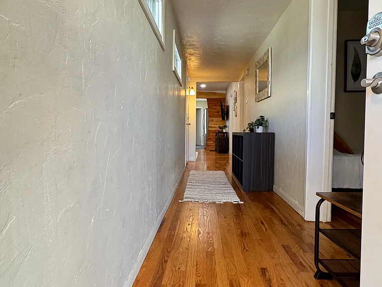 2325 W Pikes Peak Ave — Photo 17