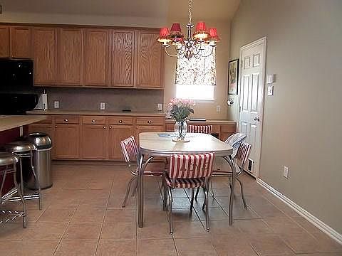 1st image of 1708 Forsythe Dr