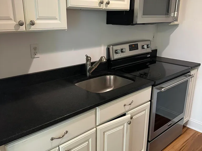 324 Shore Dr #B-8 — Photo 13