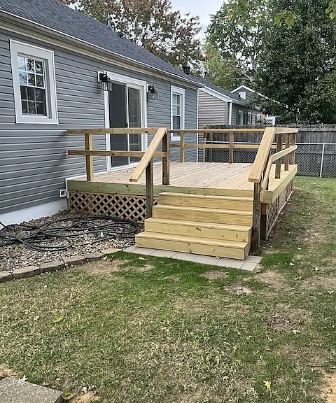 2331 Maple St — Photo 14