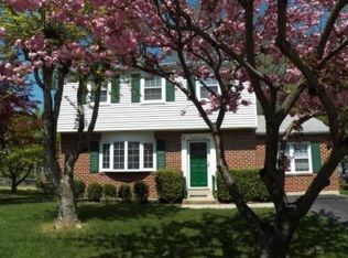 4440 Pilgrim Ln, Upper Chichester, PA 19061