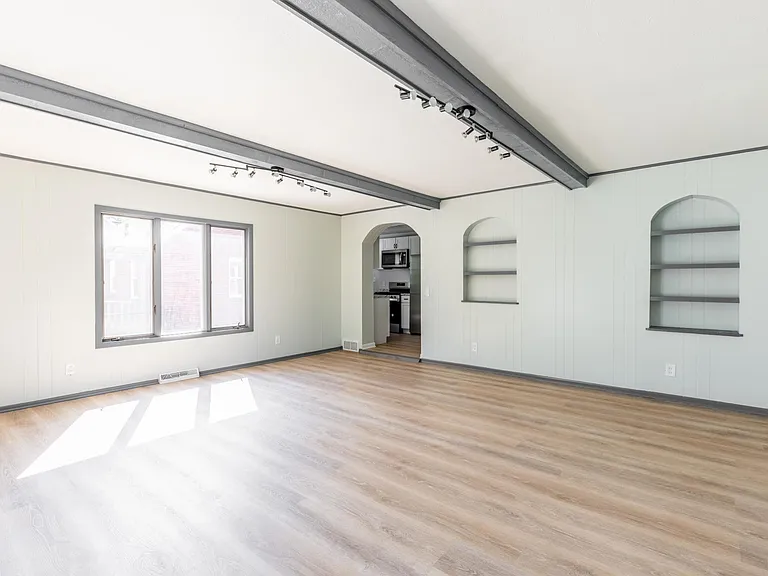 1231 Churchill Rd — Photo 10