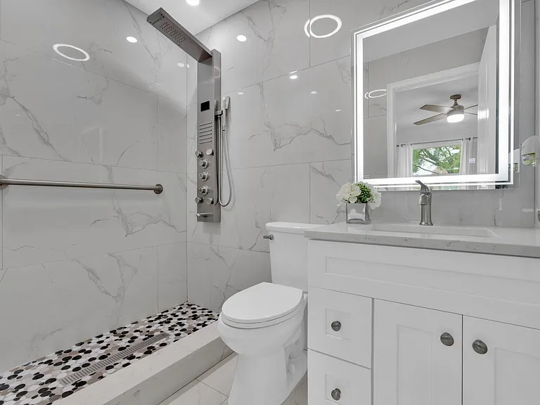 1434 Ravida Cir — Photo 15
