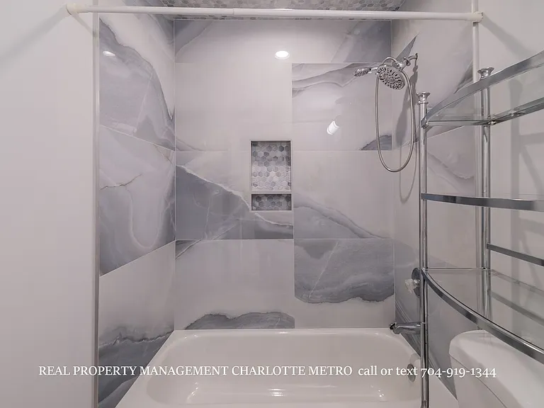 17429 Tuscany Ln — Photo 26