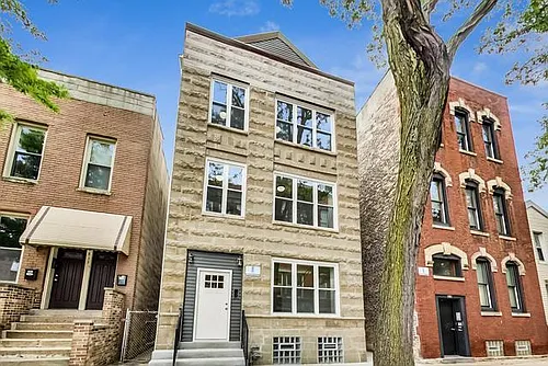 815 S Carpenter St #2F Photo 1