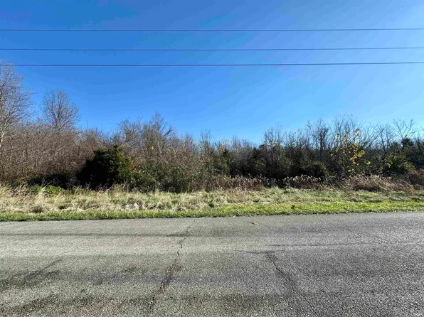 E West End Rd Side W, Pekin, IN 47165