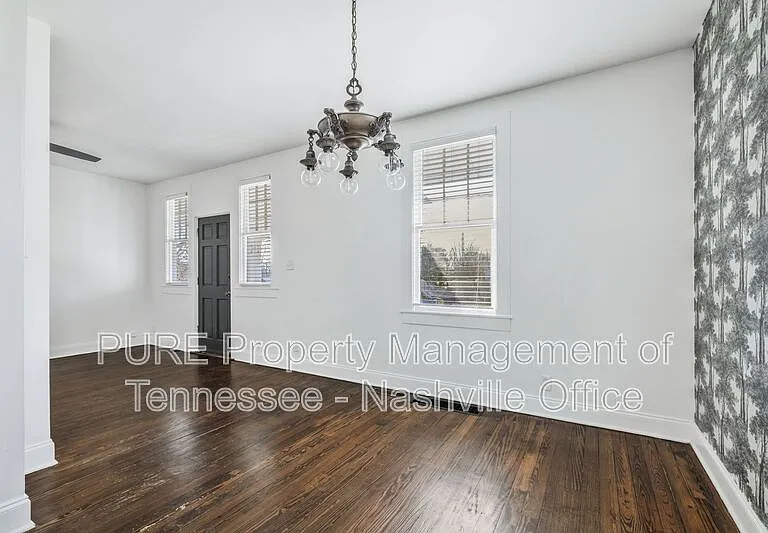 1309 Jones St — Photo 17