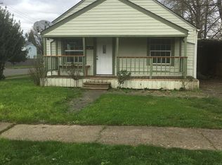 1212 C St, Springfield, OR 97477