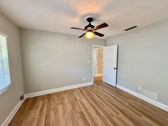 1625 Tioga Trl — Photo 30