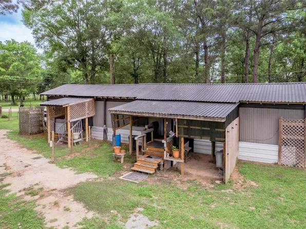 159 S Pecan Ave, Groveton, TX 75845