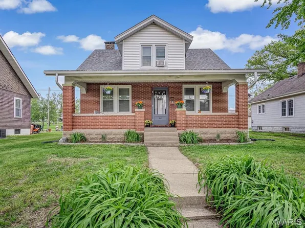 316 N Market St, Waterloo, IL 62298