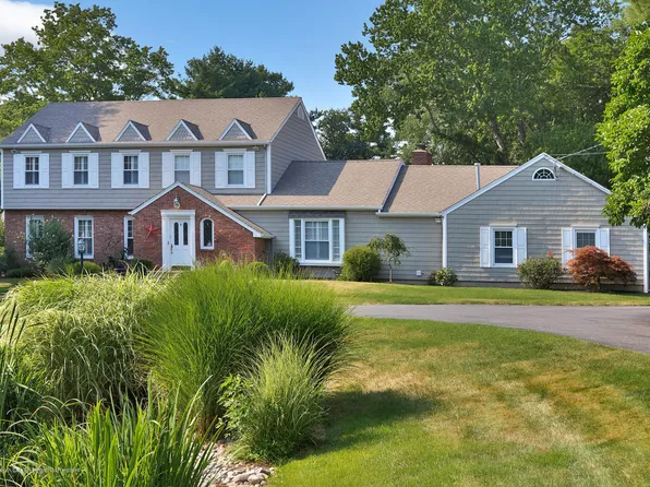 10 Ridge Rd, Rumson, NJ 07760