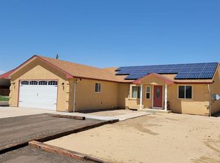1204 N Saddle Ridge Ln, Pueblo West, CO 81007