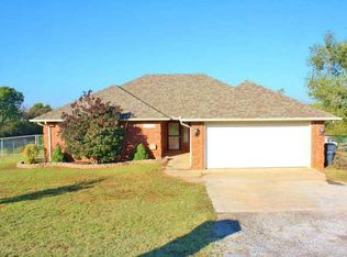 1124 Bridgeview Ln, Tuttle, OK 73089