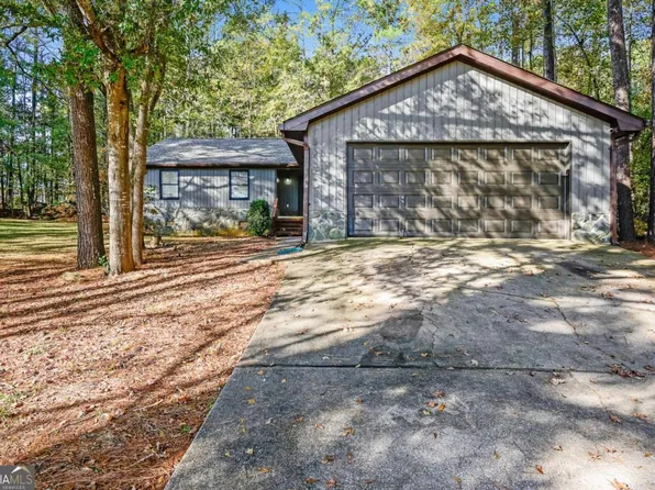 145 Glenloch Pkwy, Stockbridge, GA 30281