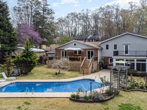 101 Mabry Dr, Spartanburg, SC 29307