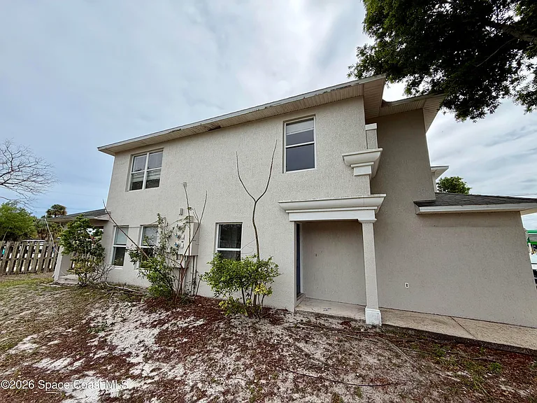 915 Twisting Branch Ct — Photo 6