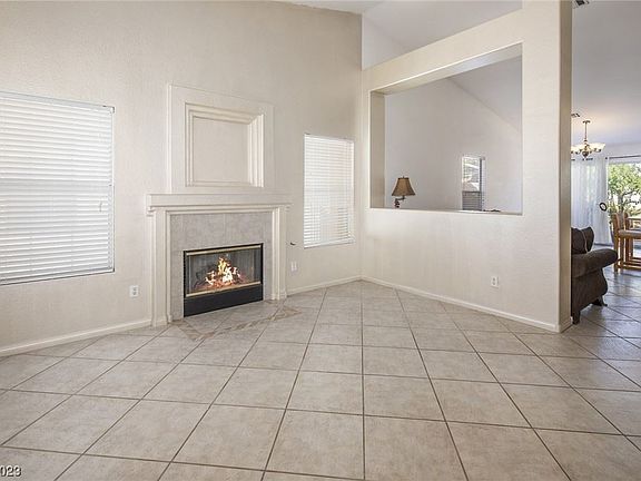5th image of 3774 Horseshoe Mesa St