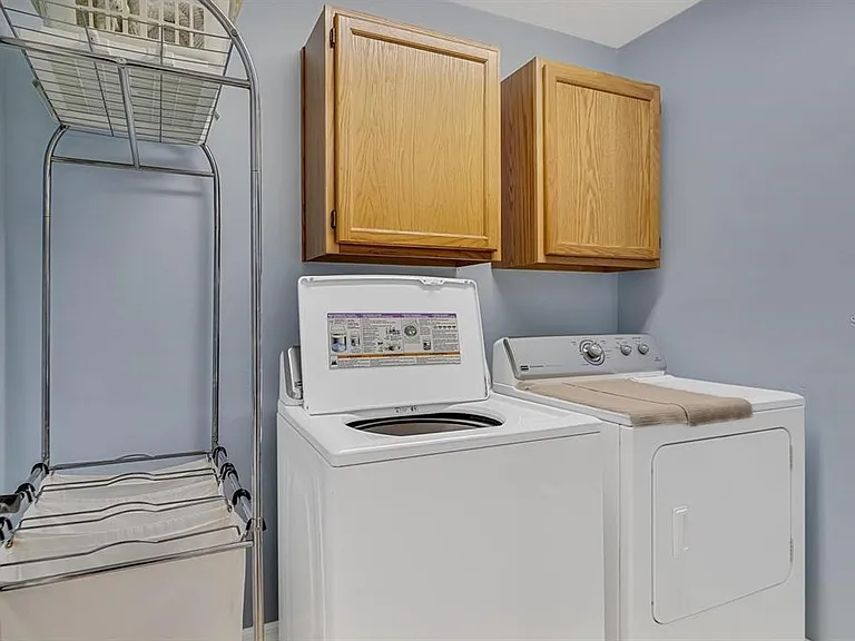 13903 Bluewater Cir — Photo 25