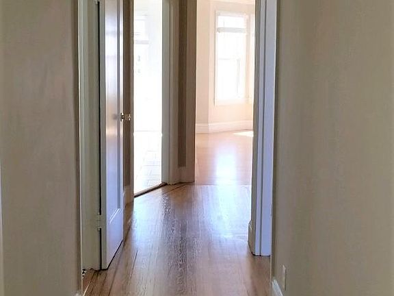 3rd image of 3620 18th St APT 31