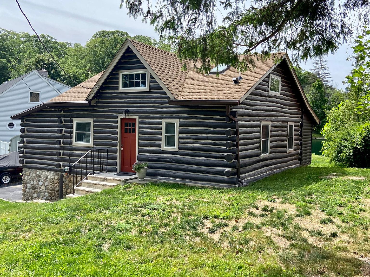 8 Upsala Path, West Milford, NJ 07480 Zillow