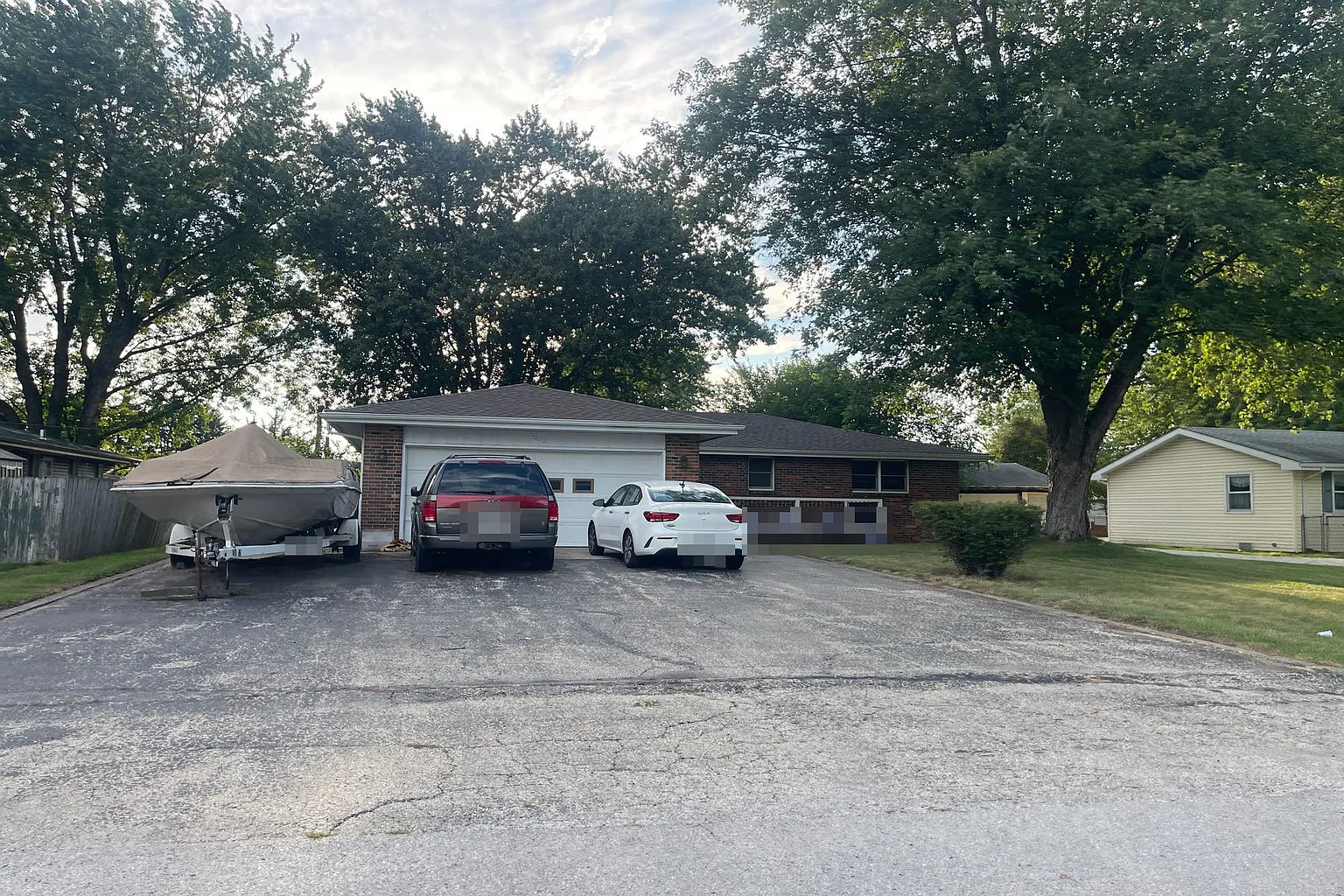 1222 Park Dr photo 1